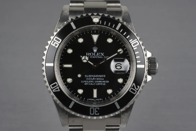 Rolex Submariner with red accents -2007 Rolex Submariner 16610 with Box and Papers