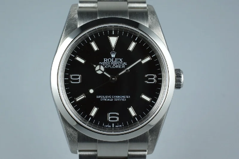 Rolex Sea-Dweller 43mm dive watch -2006 Rolex Explorer 114270