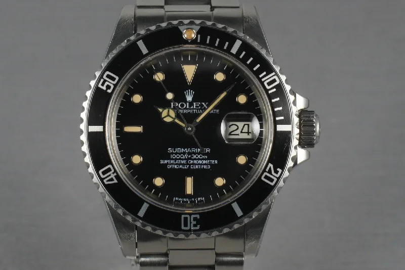 Rolex Day-Date 36mm with high-end materials -Rolex Submariner 16800 with Creamy WG surround Dial