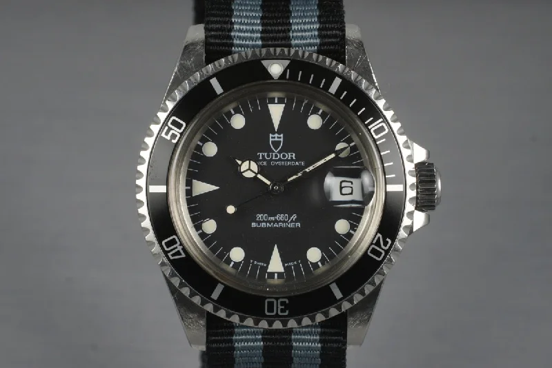 Rolex Submariner Date stainless steel -1992 Tudor Submariner 79090