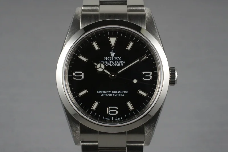 Rolex Sea-Dweller 4000m water resistance -2006 Rolex Explorer 114270