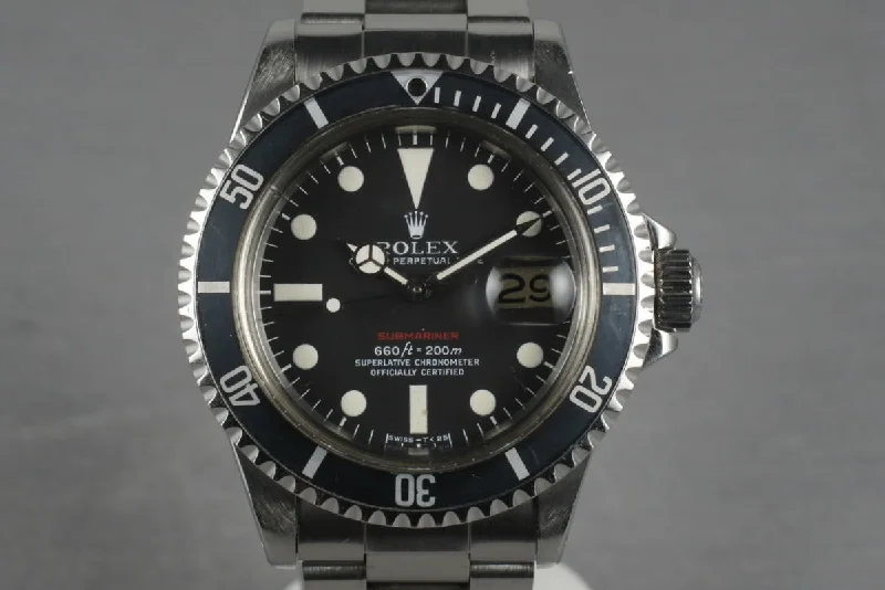 Rolex Sea-Dweller 4000 with rotating bezel -1972 Rolex Red Submariner 1680 Mark V with Faded Fat Font Insert