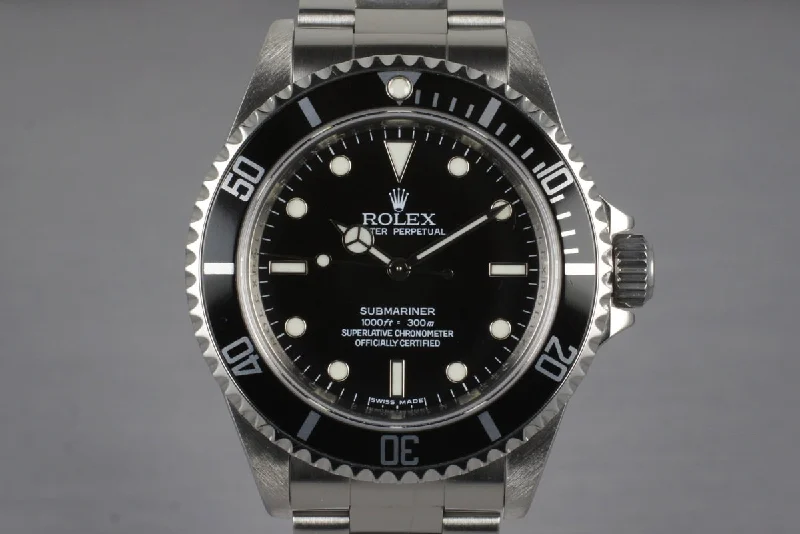 Rolex Submariner for divers -2007 Rolex Submariner 14060M with 4 Line Dial