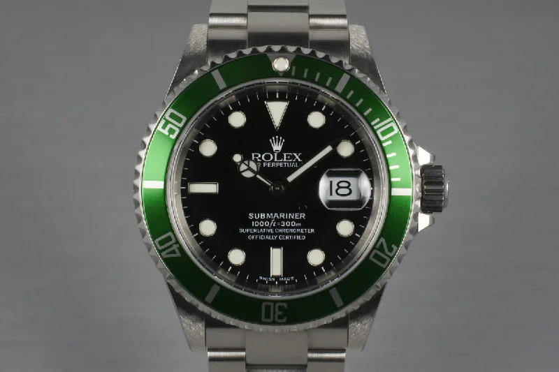 Rolex Submariner with steel bracelet -2004 Rolex Green Submariner 16610LV with Box