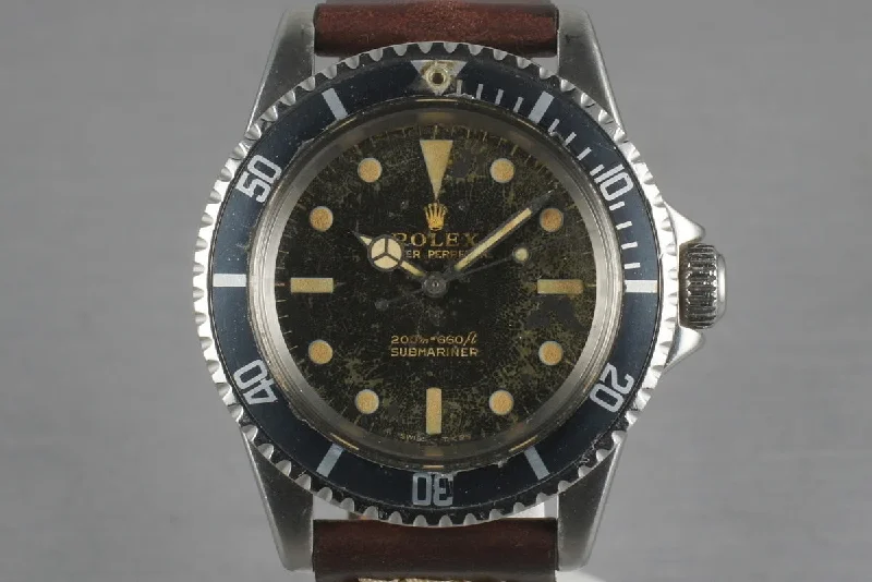 Rolex Oyster Perpetual with black dial -1966 Rolex Submariner 5513 Gilt Dial