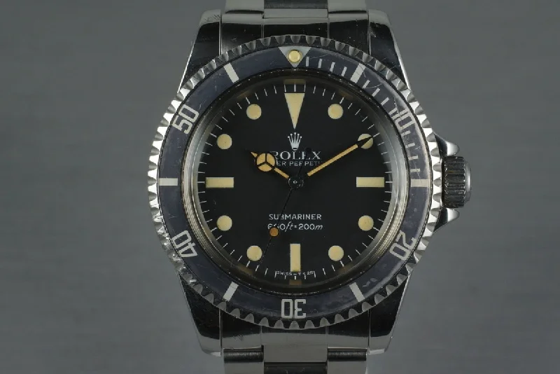 Rolex Submariner with rugged steel case -1982 Rolex Submariner 5513 Mark 4 Maxi Dial4