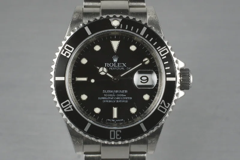 Rolex Milgauss with green crystal glass -2007 Rolex Submariner 16610