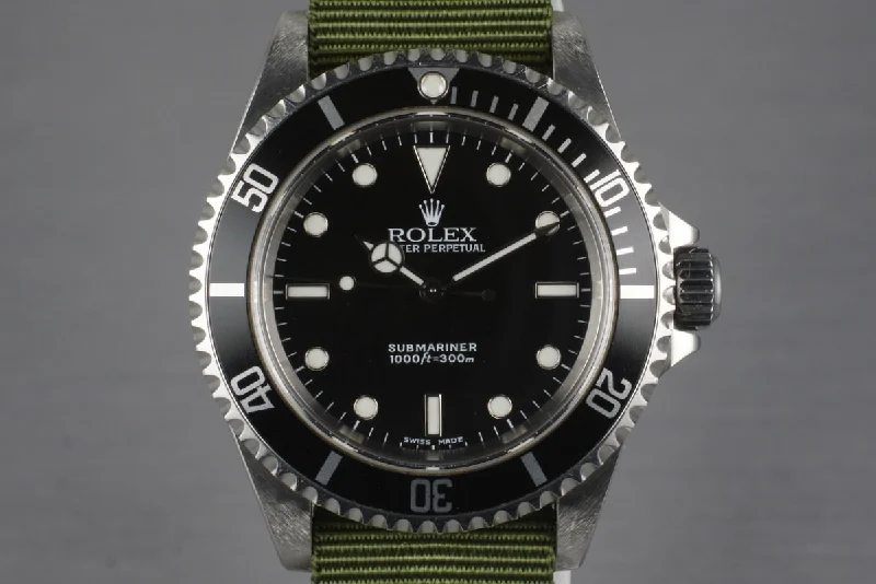 Rolex GMT-Master II for global travelers -2001 Rolex Submariner 14060M