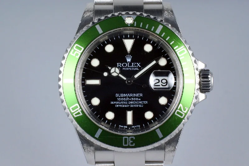 Rolex watches with stainless steel bracelet -2004 Rolex Green Submariner 16610V Mark I Dial with RSC Service Estimate